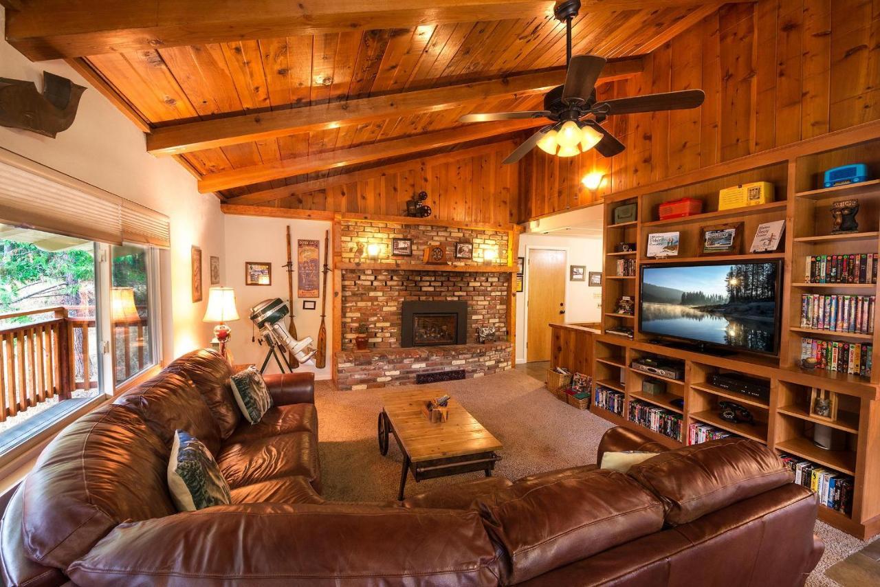 Sierra Springs Villa Оукхърст Екстериор снимка