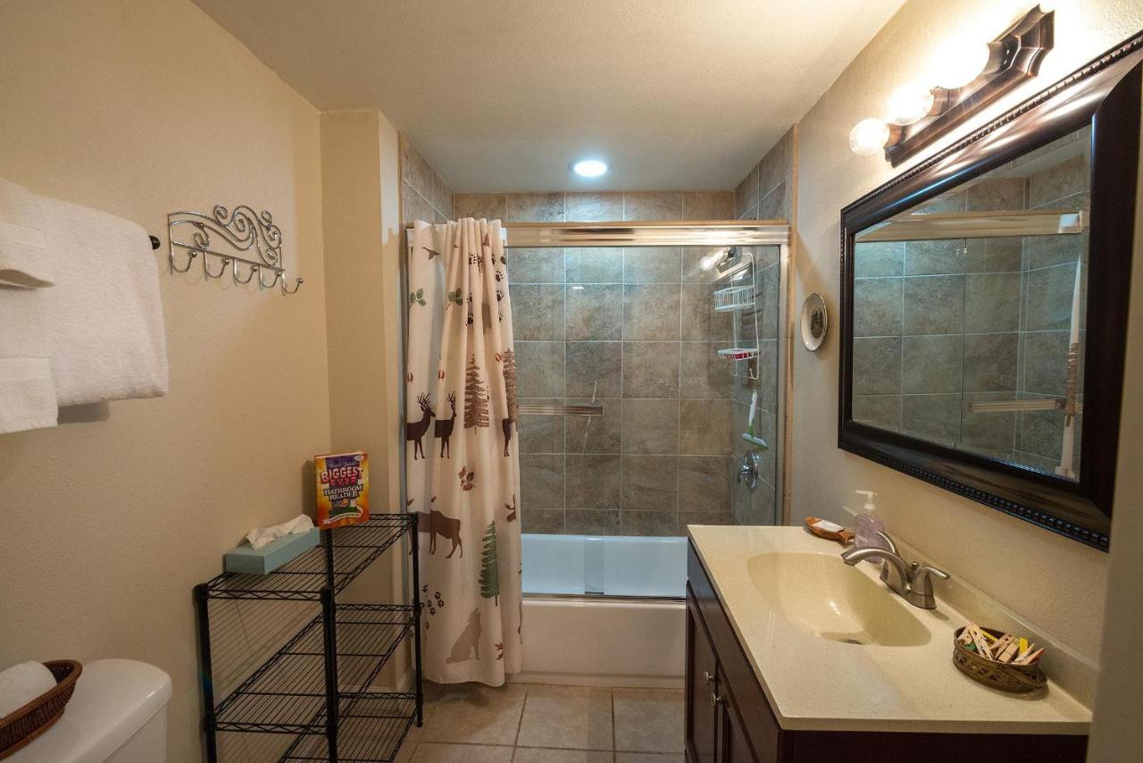 Sierra Springs Villa Оукхърст Екстериор снимка